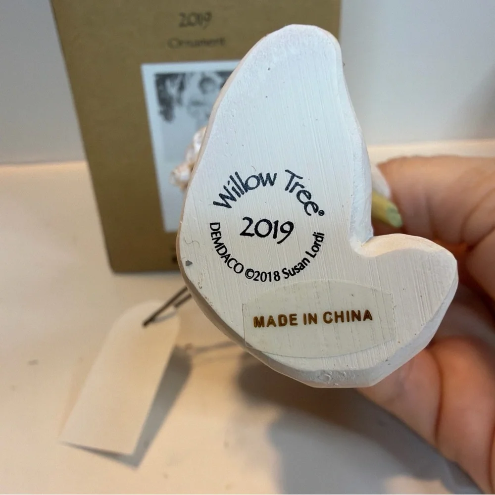 Willow Tree Angel Ornament 2019 An Abundant Year Of Memories Demdaco BRAND NEW